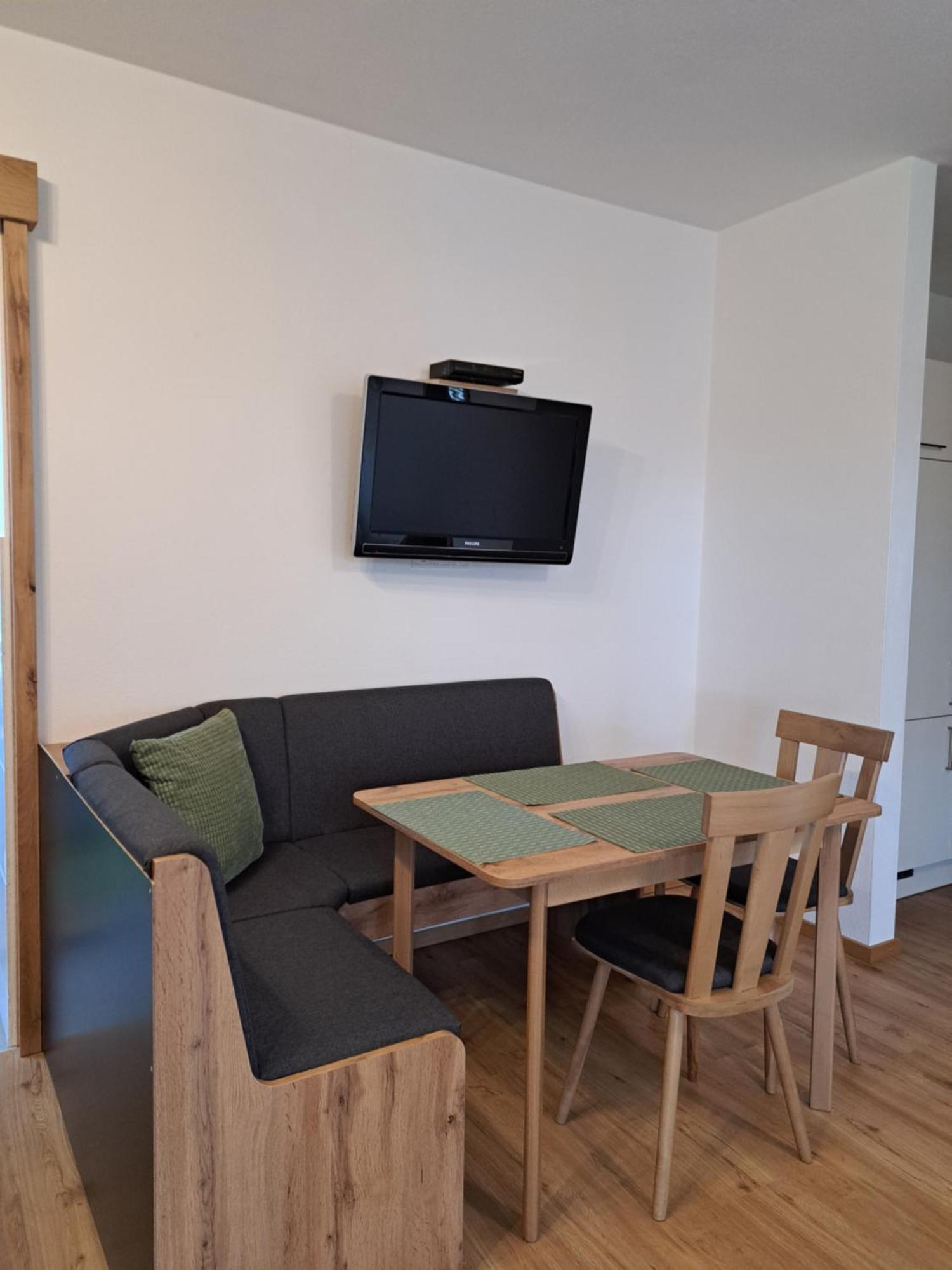 Ferienwohnung Abenthung Grinzens Exterior foto